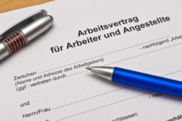 Arbeitsvertrag: Diese Grundlagen sollten Sie kennen