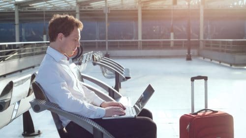E-Mail-Management: 3 Tipps, wie Sie Ihre Kommunikation mit viel reisenden Chefs straffen