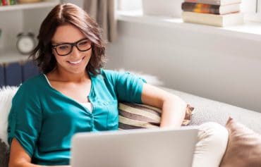 Online lernen – so einfach geht Weiterbildung für die Assistenz
