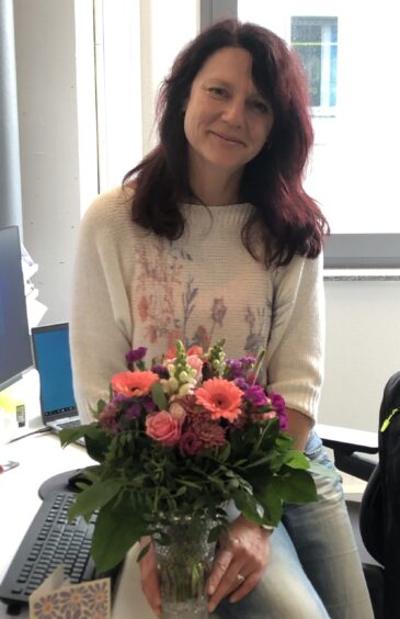 Blumenaktion zum Tag der Assistenz - Franziska Illgen