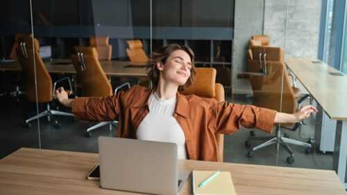 Kurze Pause, große Wirkung: Micro-Pausen für mehr Konzentration im Büro
