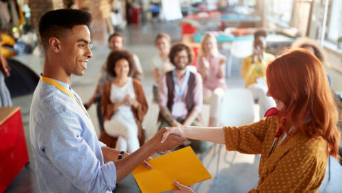 Bestandene Ausbildung: So gratulieren Sie richtig